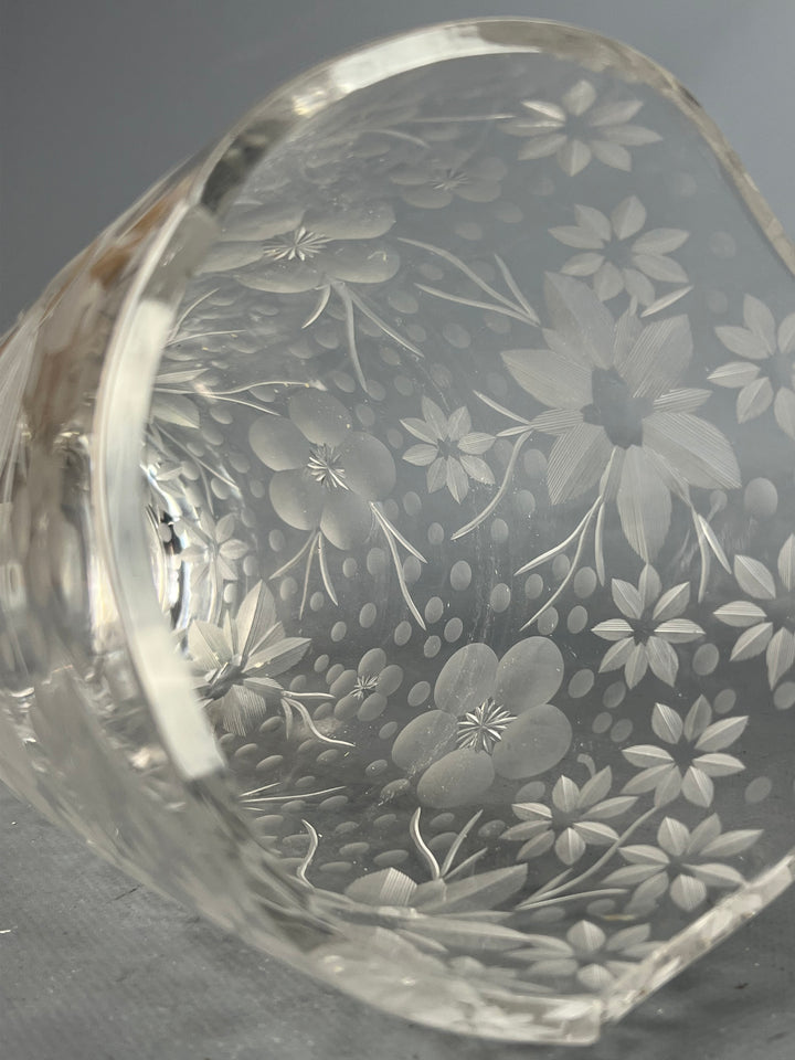 Vaso cristallo decoro floreale inciso