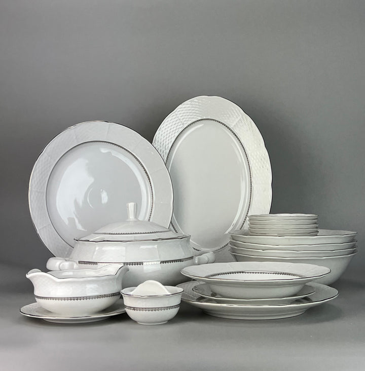 Servizio piatti Thun Czechoslovakia dodici persone decoro argento