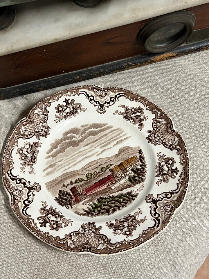 Piattino da Dolce Johnson Bros decoro Old Britain Castles