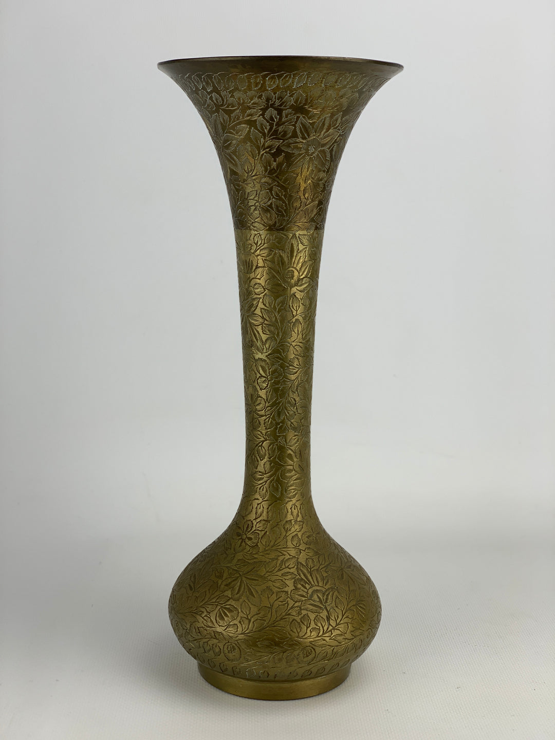 Vaso ottone lavorato indiano
