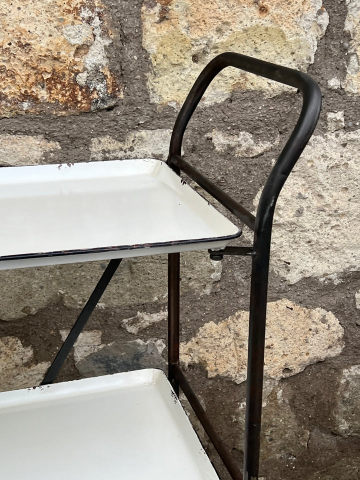 Scaffale Industriale in Metallo – 3 Ripiani Smaltati, Stile Vintage