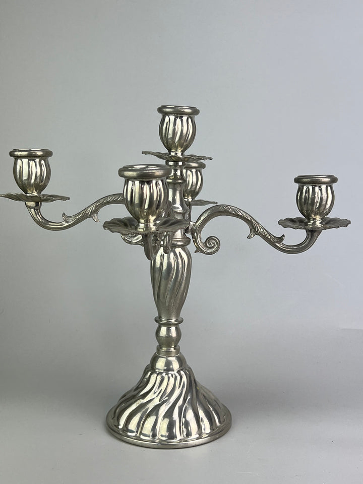 Coppia di candelabri in peltro a 5 bracci stile classico