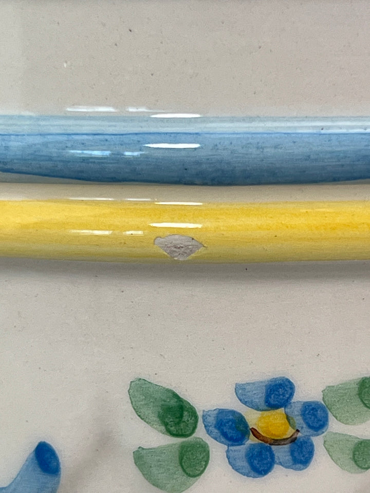 Barattolo portabiscotti in porcellana con decorazione blu e gialla