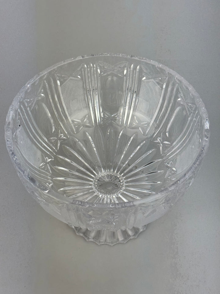 Centrotavola vintage in cristallo lavorato su piede con decoro geometrico