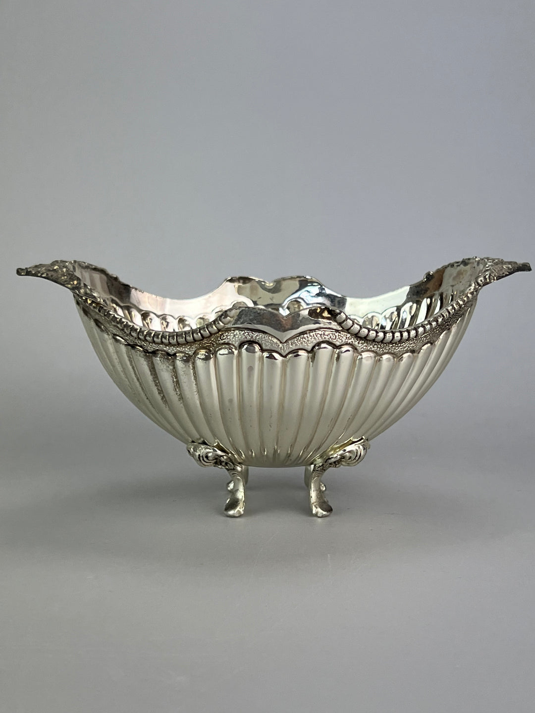 Ciotolina in Silverplate con Piedini – Stile Barocco