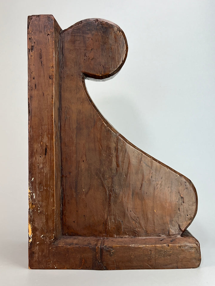 Coppia di capitelli in legno intagliati a mano elementi architettonici antichi