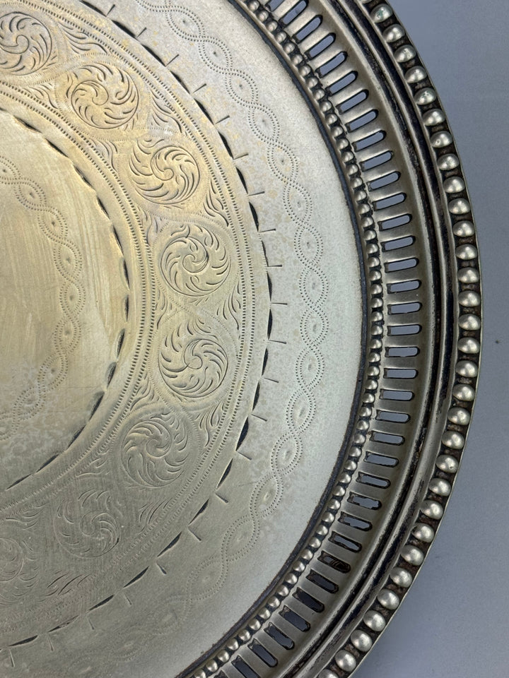 Vassoio con piedini vintage in silverplate Atkin Brothers primi ‘900