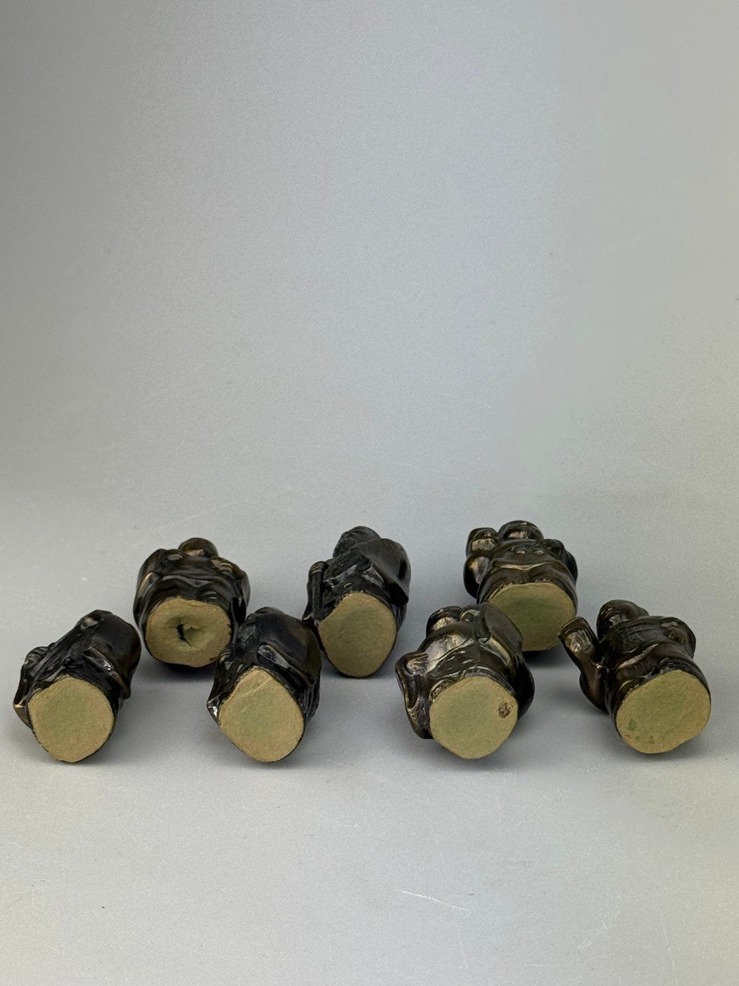 Set di 7 Shichi Fukujin in bronzo Divinità della Fortuna Giapponesi XX secolo