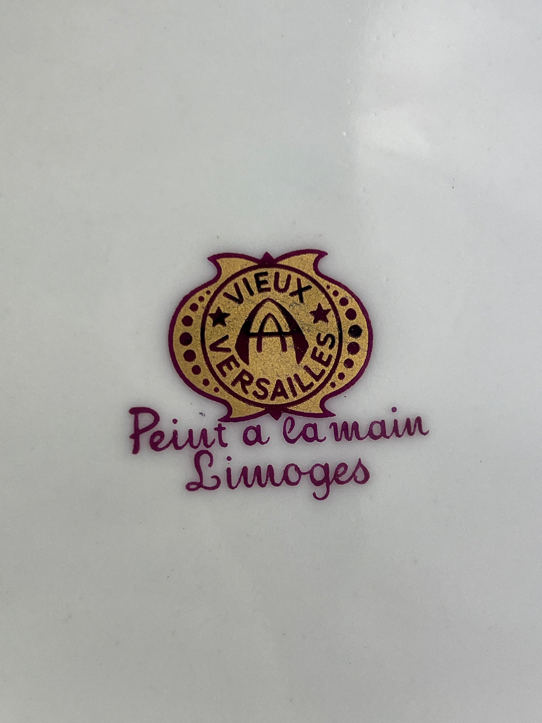 Svuotatasche in porcellana Limoges decoro fogliaceo dorato e bordeaux