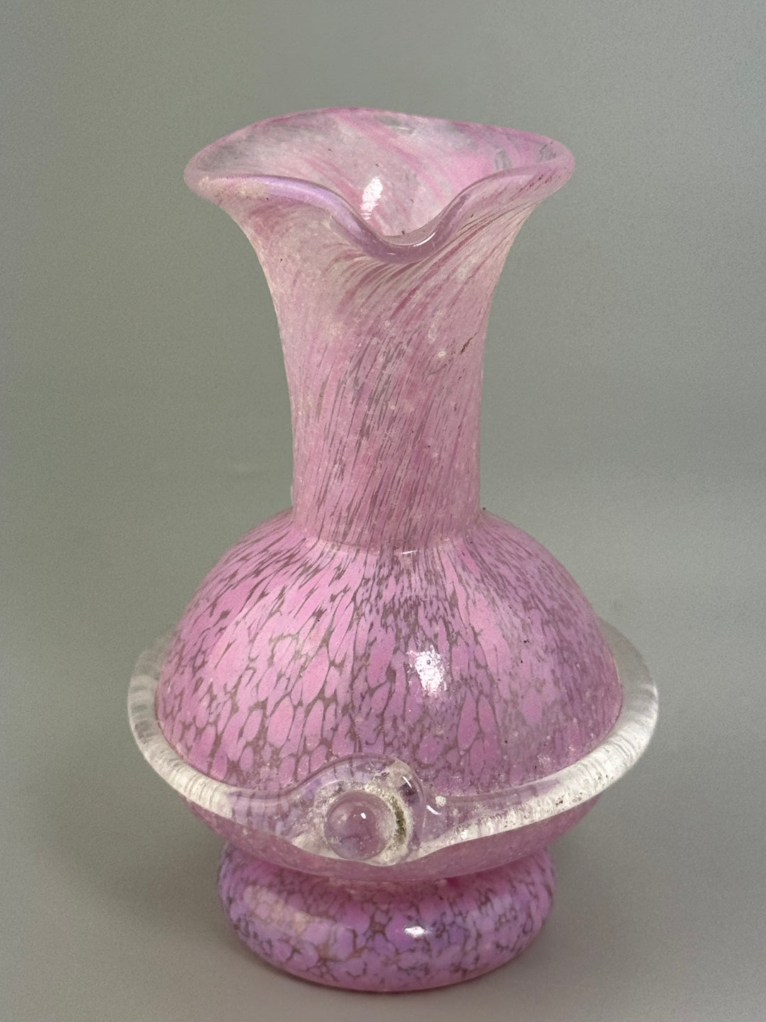 Vasetto in vetro di Murano rosa con manico vintage
