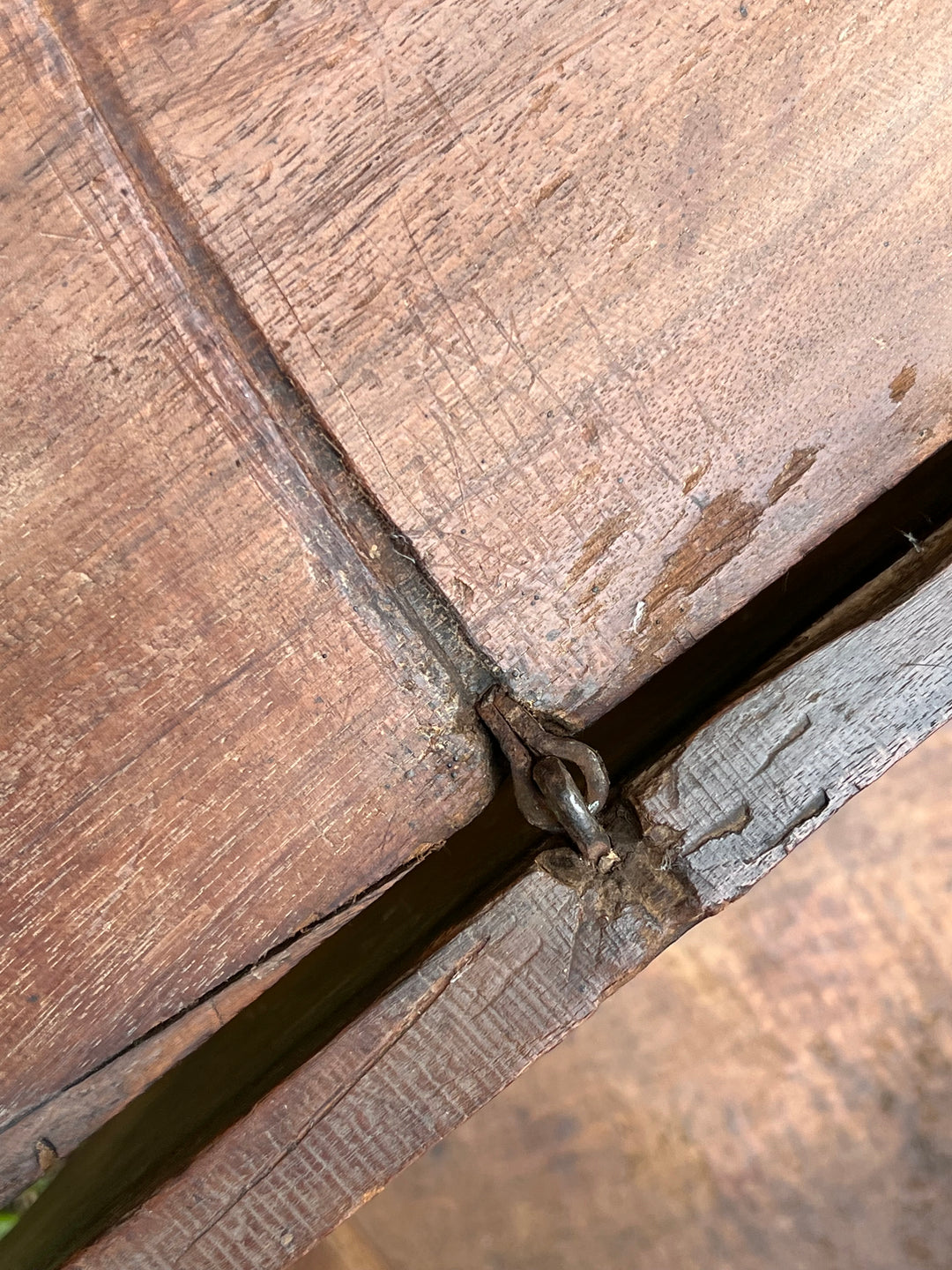 Cassapanca in Legno Massello – Antica, Epoca XX Secolo