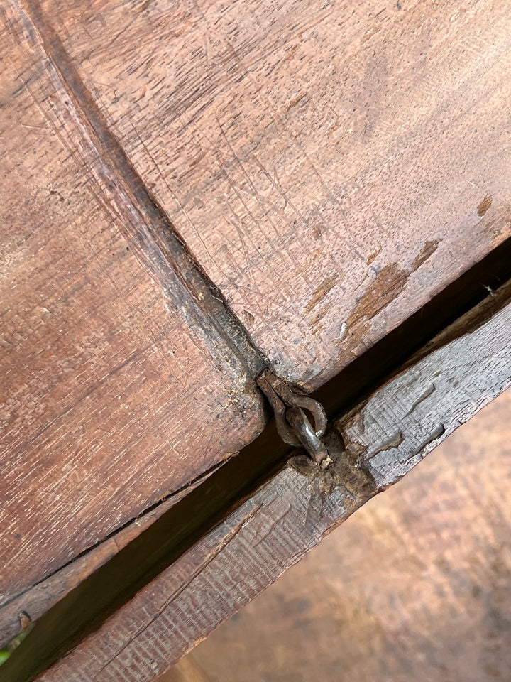 Cassapanca in Legno Massello – Antica, Epoca XX Secolo