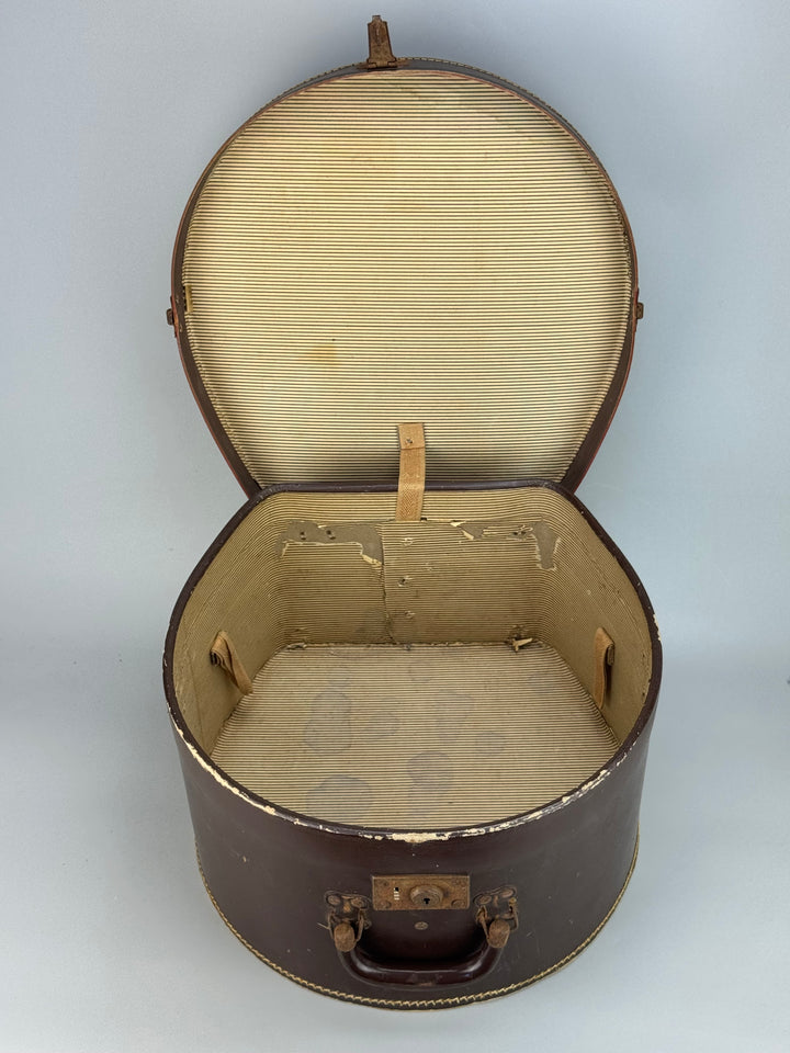 Cappelliera vintage in cuoio marrone con maniglia