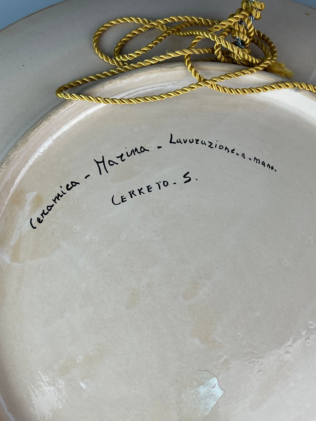 Piatto da parete ceramica dipinta Cerreto Sannita