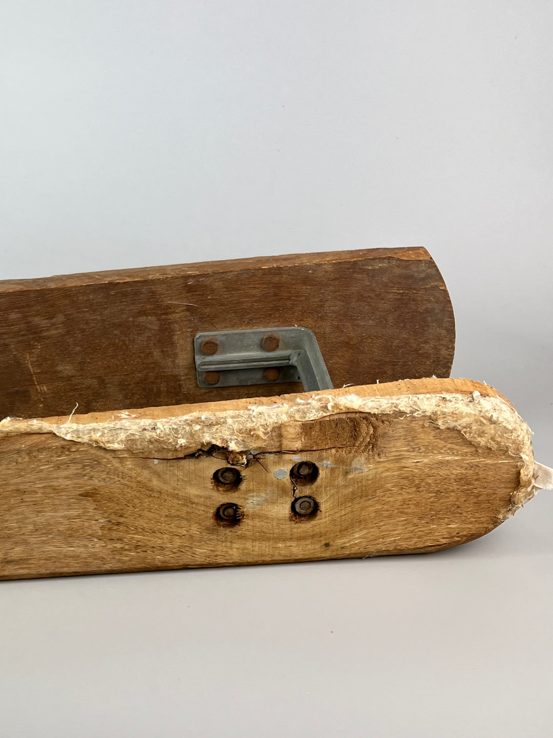 Antico Stiramaniche in legno vintage