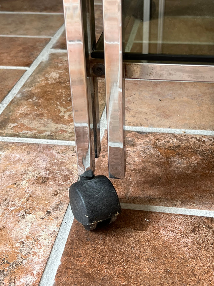 Carrello vintage in acciaio e vetro fumé – Anni '70