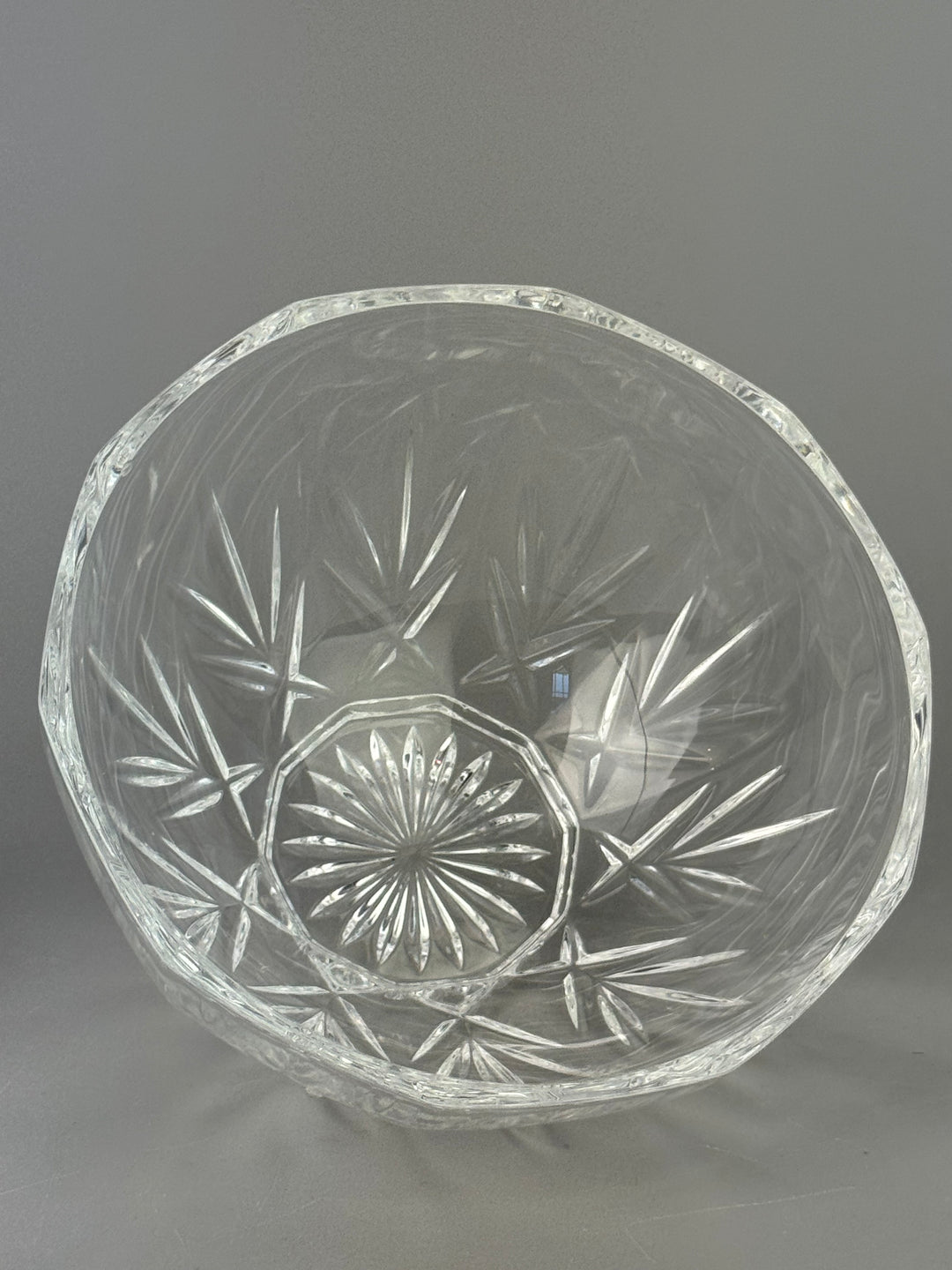 Scatola porta bon bon vintage in vetro trasparente decorato con coperchio
