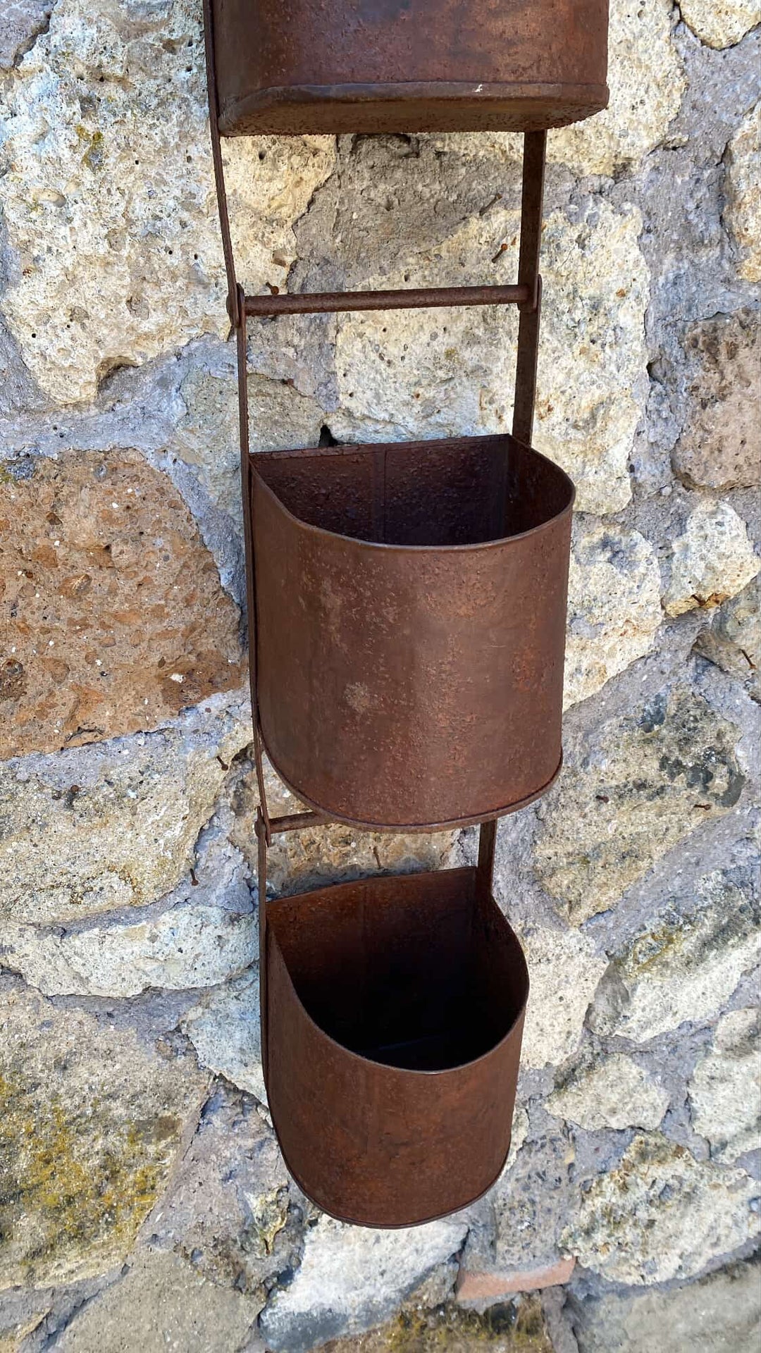 Portavasi da parete in ferro con 3 Contenitori in stile rustico