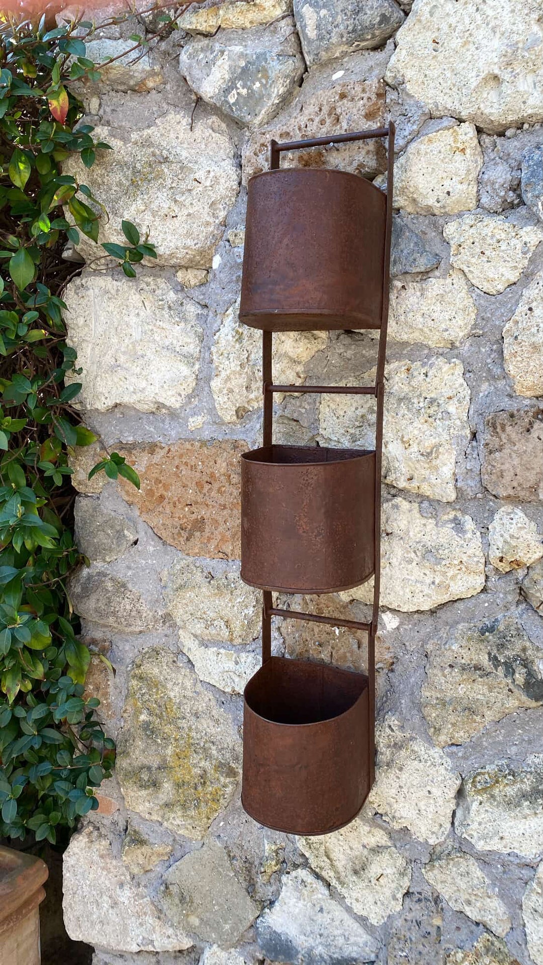 Portavasi da parete in ferro con 3 Contenitori in stile rustico