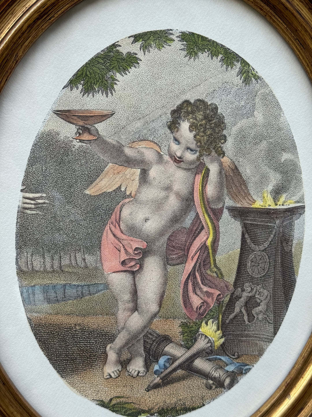 Stampe con Putti in Cornici Ovali Dorate Scene Allegoriche Classiche