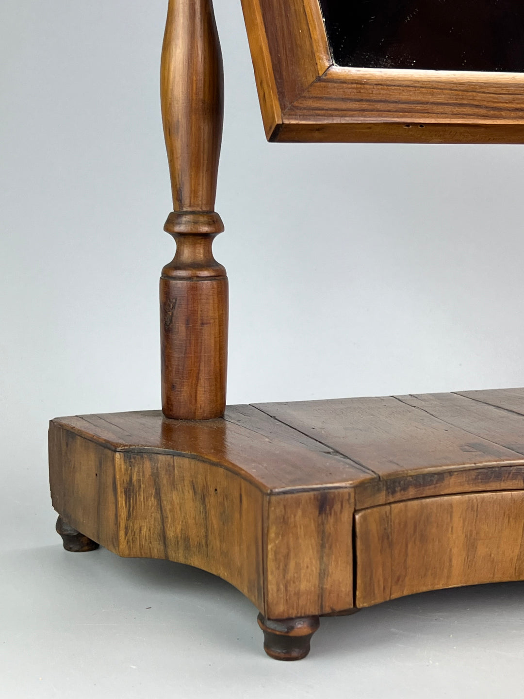 Toletta da Tavolo Antica in Legno – Specchio Orientabile e Cassetto Sottostante