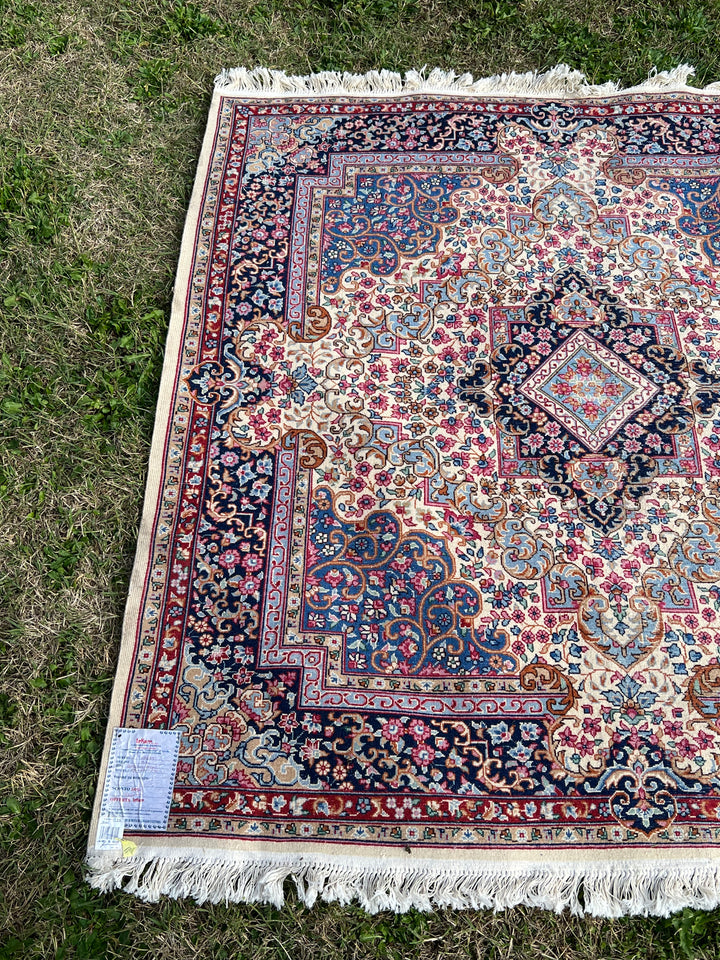 Tappeto Berkana Royal Mongolia 185×165 cm