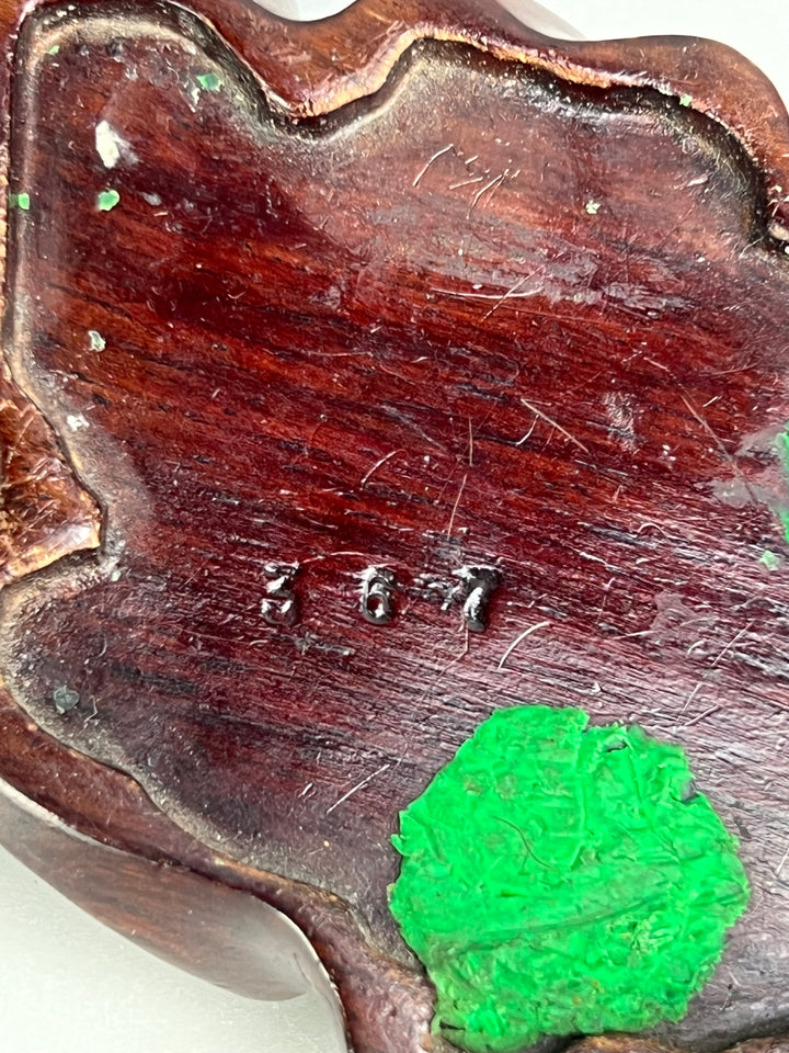 Scultura orientale in giada, Fenice su base in legno intagliato