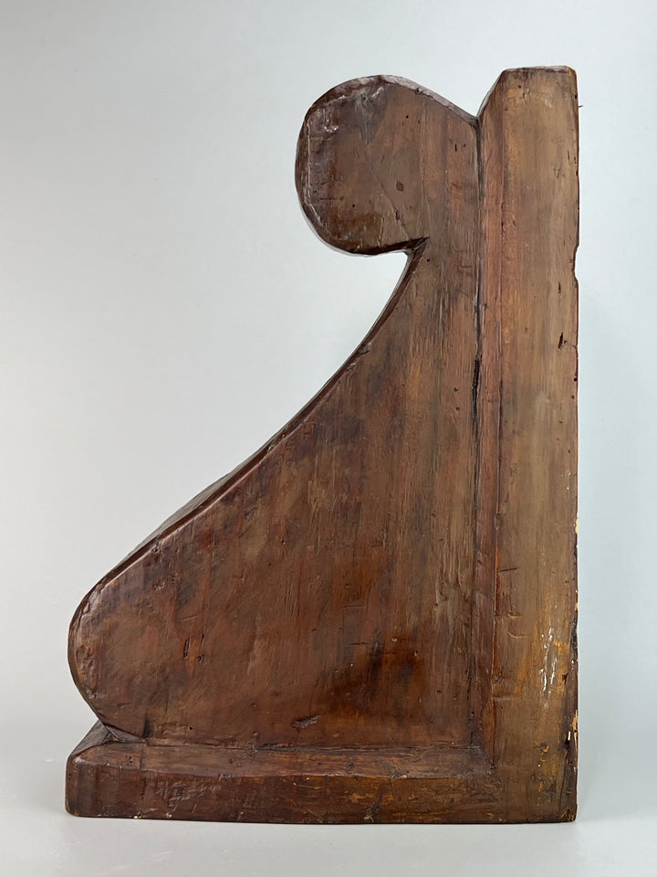 Coppia di capitelli in legno intagliati a mano elementi architettonici antichi