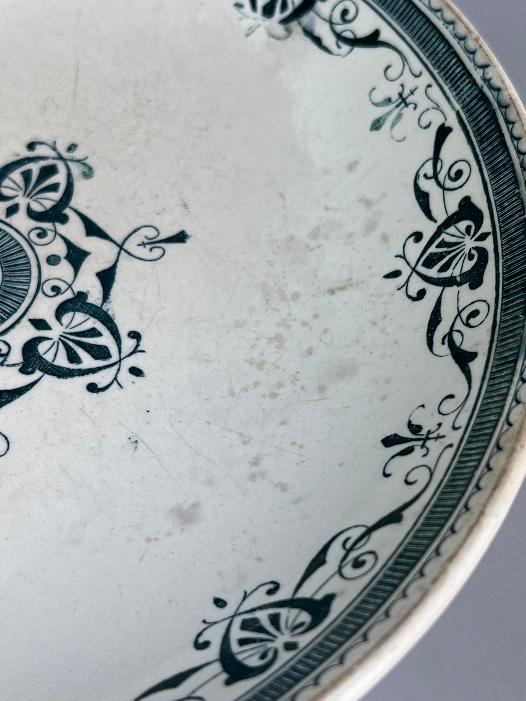 Alzata in ceramica “Amiral Déposé” Terre de Fer