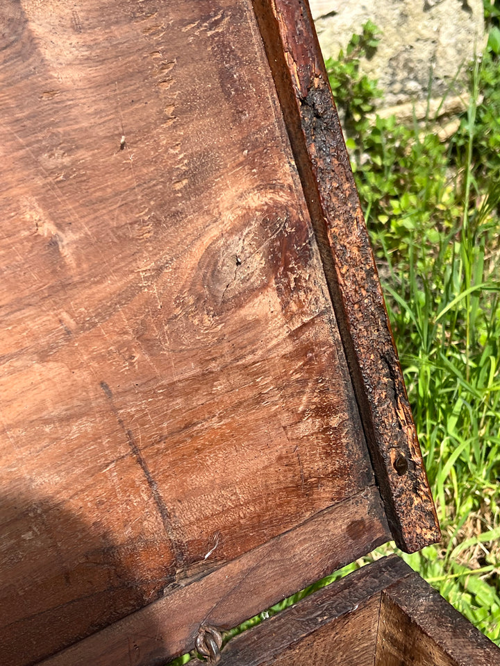 Cassapanca in Legno Massello – Antica, Epoca XX Secolo