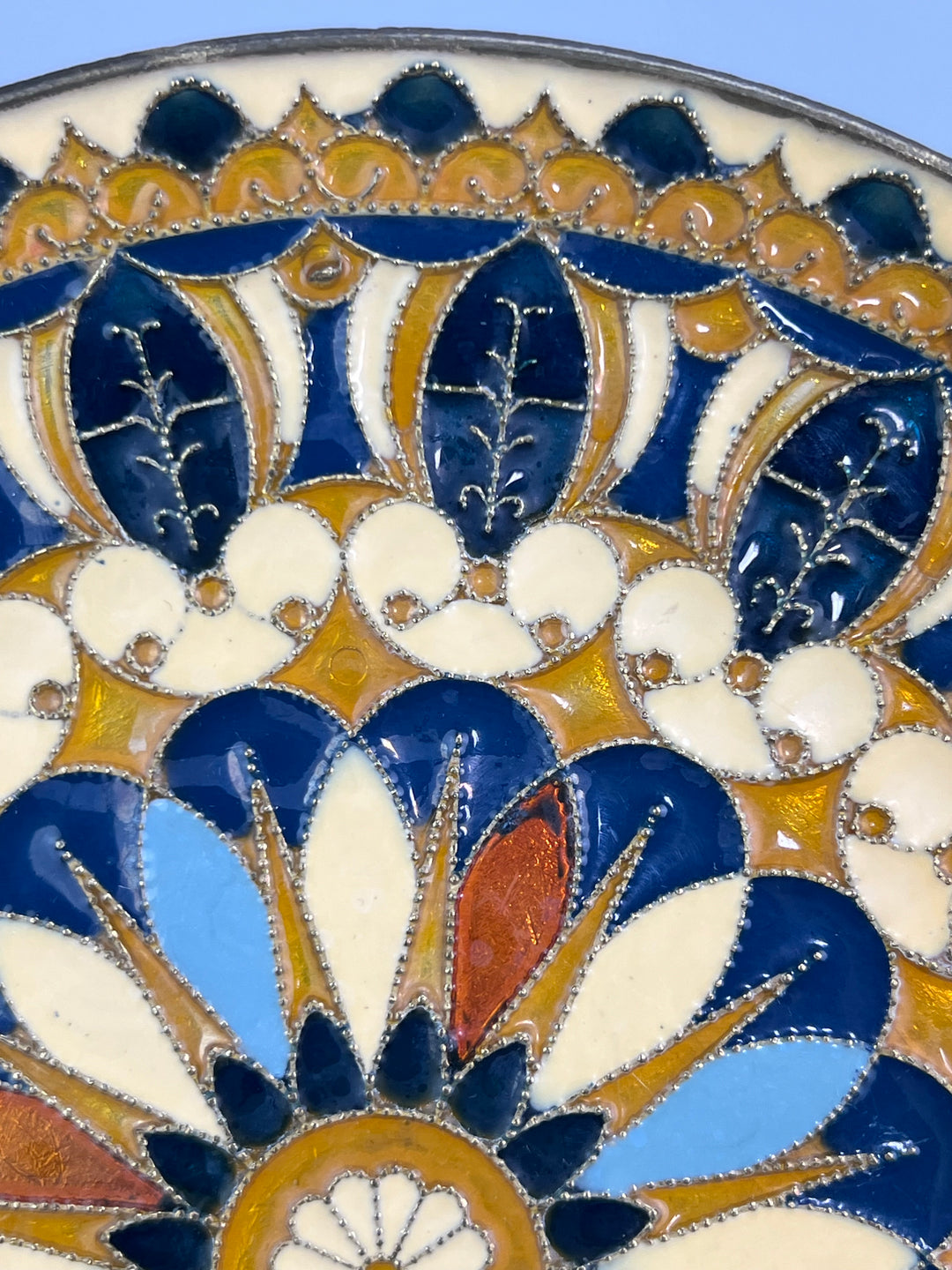 Piatto da parete marocchino in ottone smaltato