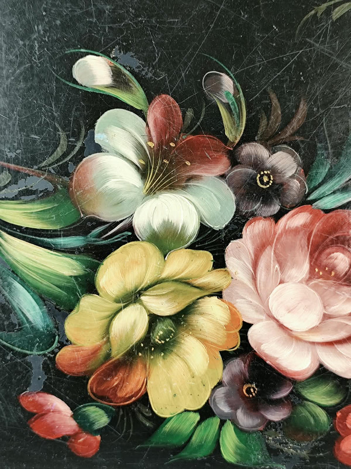 Vassoio russo vintage dipinto a fiori