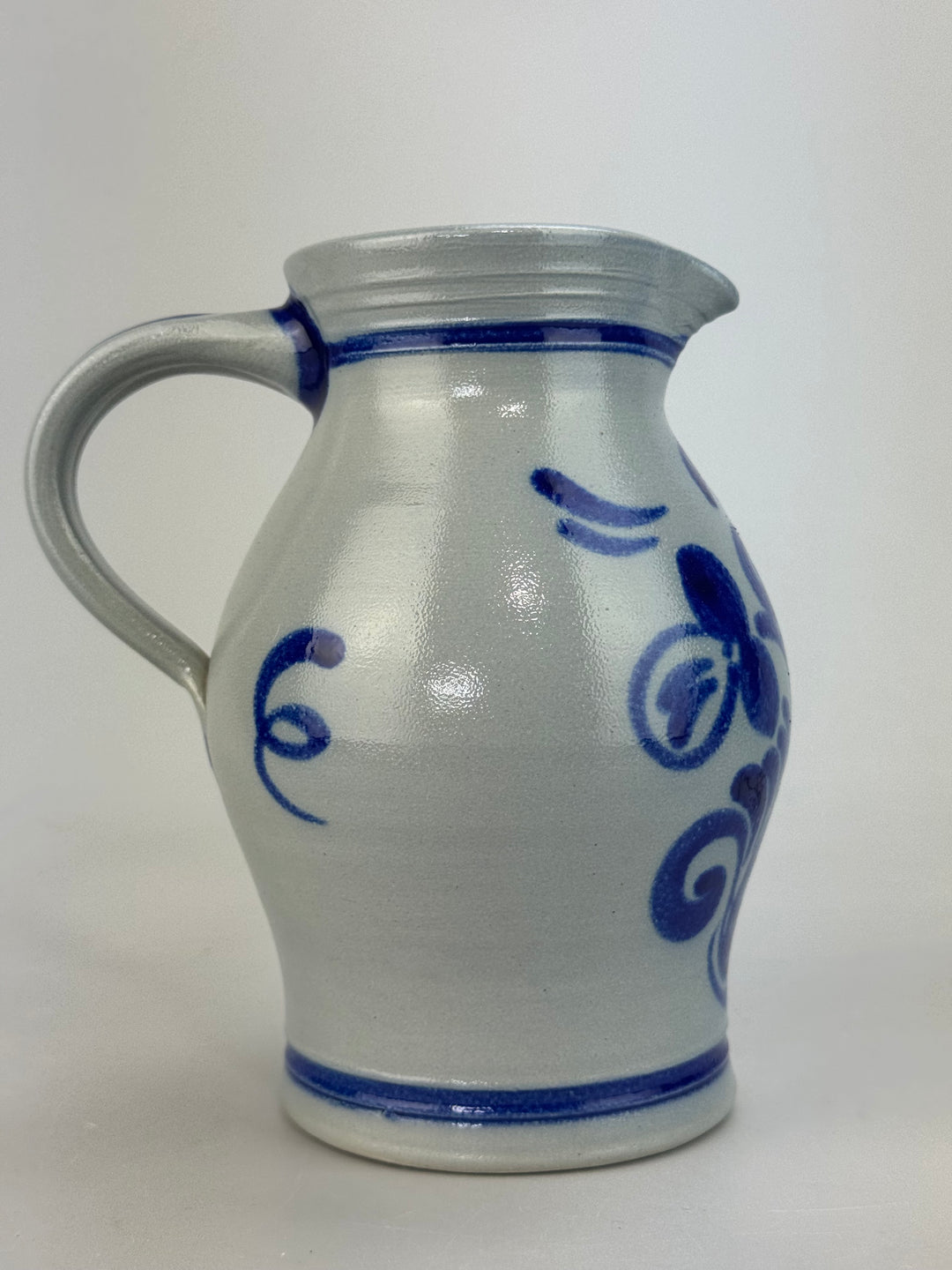 Brocca in ceramica smaltata a sale Merkelbach Manufaktur decoro blu