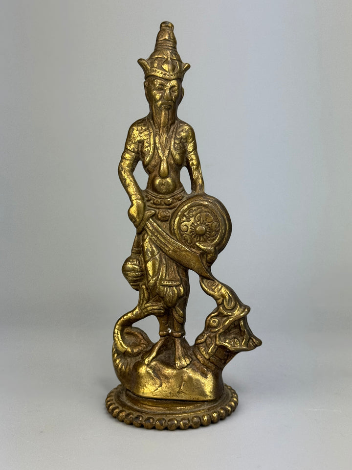 Coppia di statue balinesi in ottone figure tradizionali