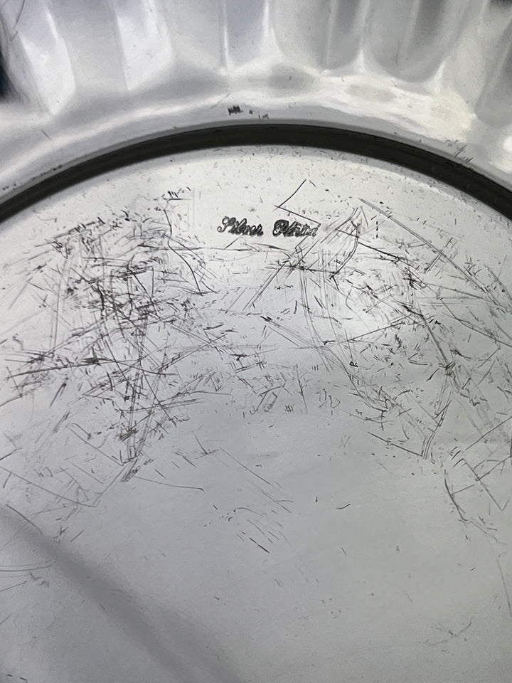 Centrotavola vintage in silverplate, Ciotola con coperchio e piatto coordinato