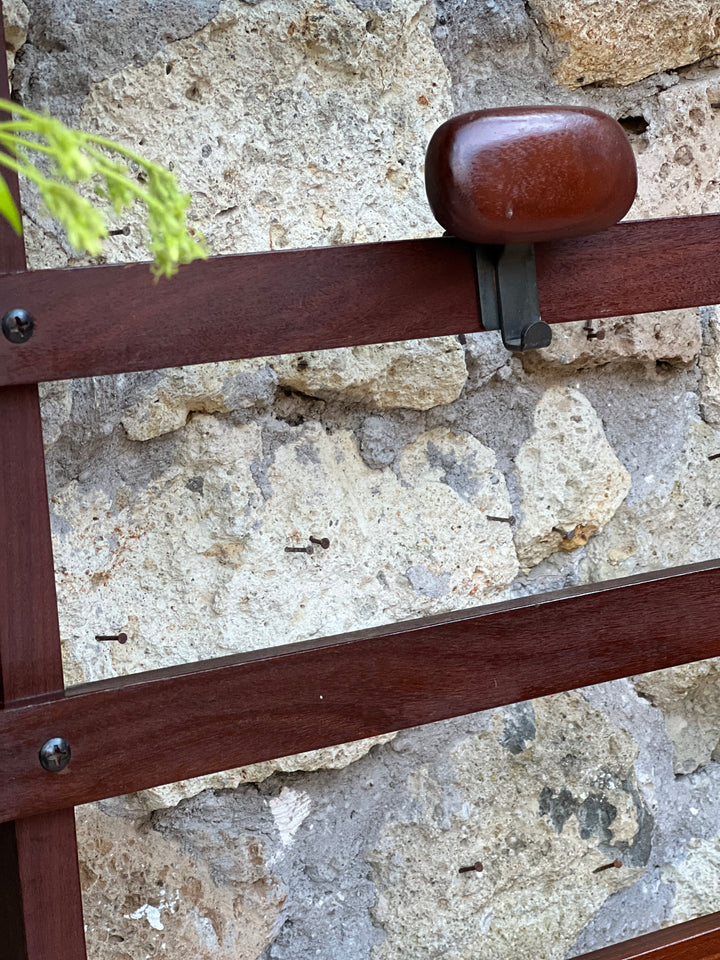 Appendiabiti Longhi per Elam – Design Italiano Modernista