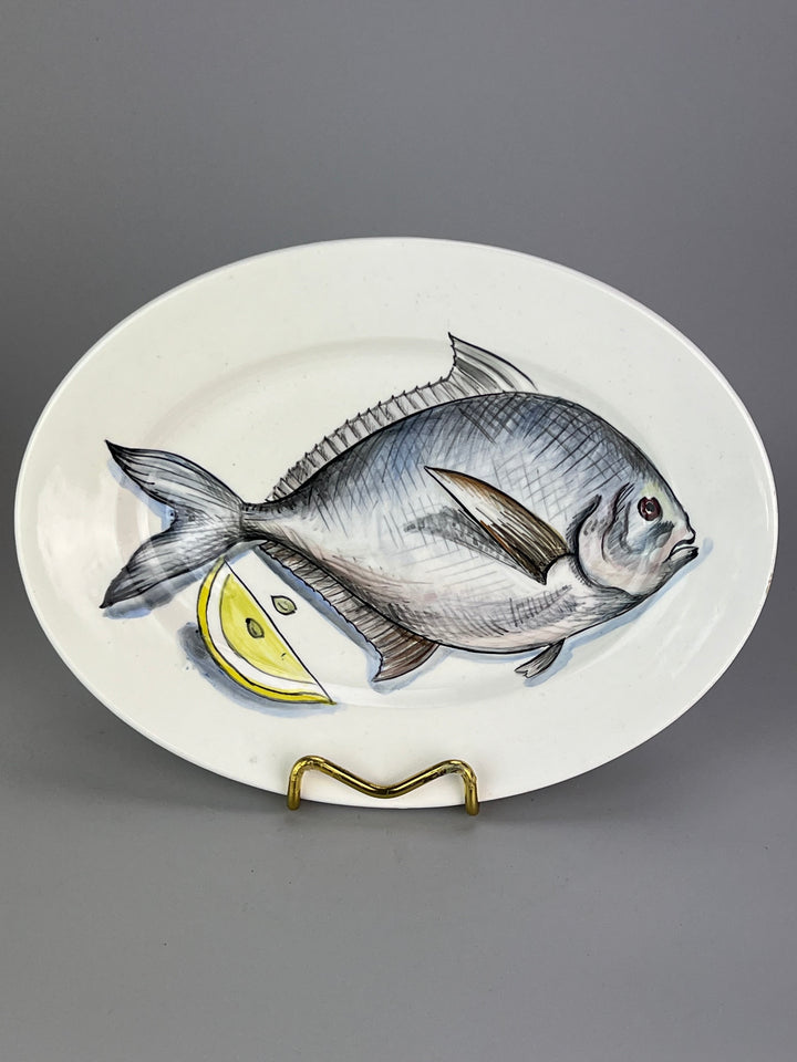 Set di 12 Piatti da Portata in Ceramica – M.G. Occelli – Decori Marini Diversi