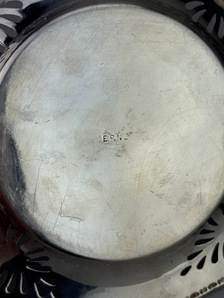 Formaggiera vintage in Vetro con coperchio e vassoio in silverplate