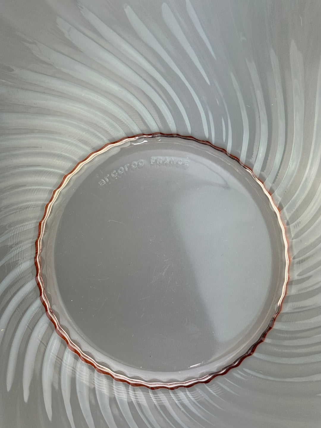 Insalatiera vintage Arcoroc France in vetro rosa anni ’70