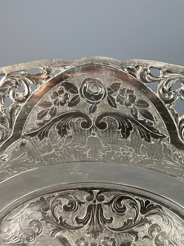 Vassoio in silverplate traforato