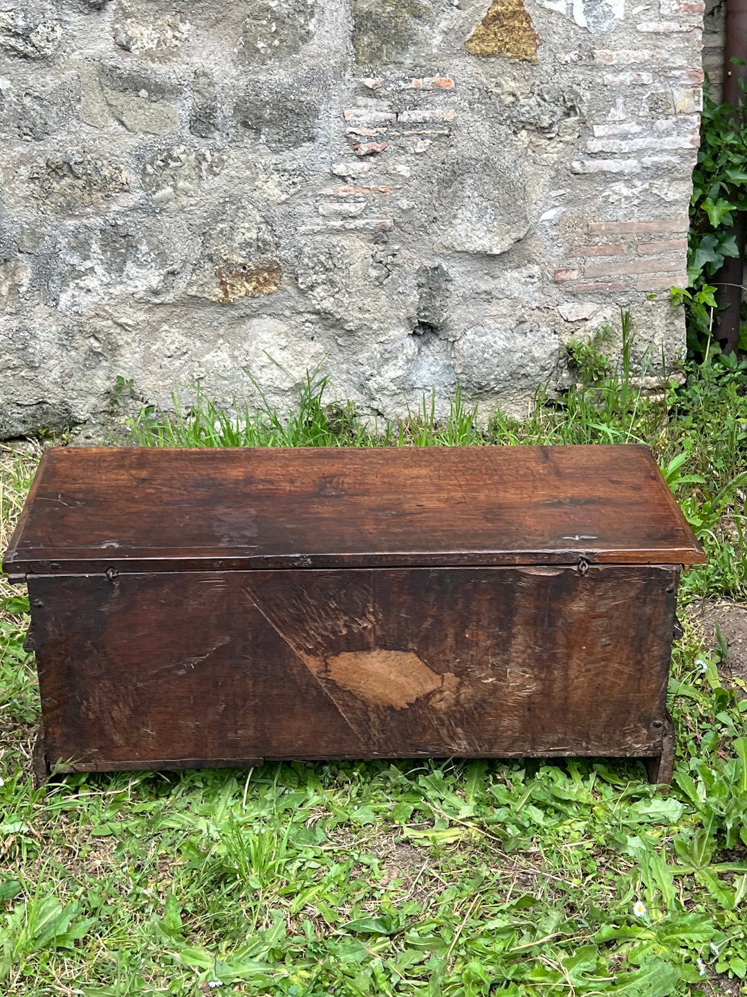 Cassapanca in Legno Massello – Antica, Epoca XX Secolo
