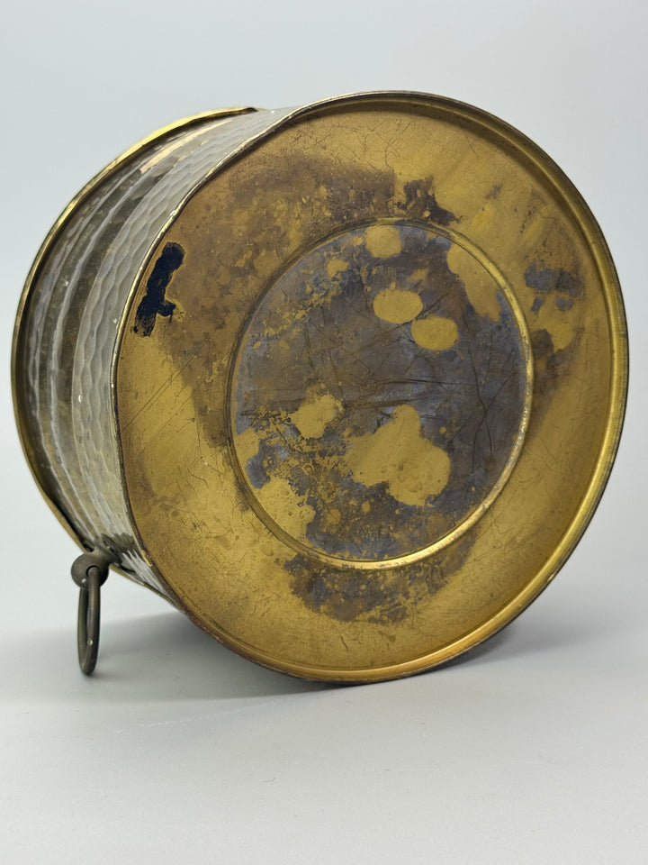 Cachepot Portavaso vintage in ottone martellato