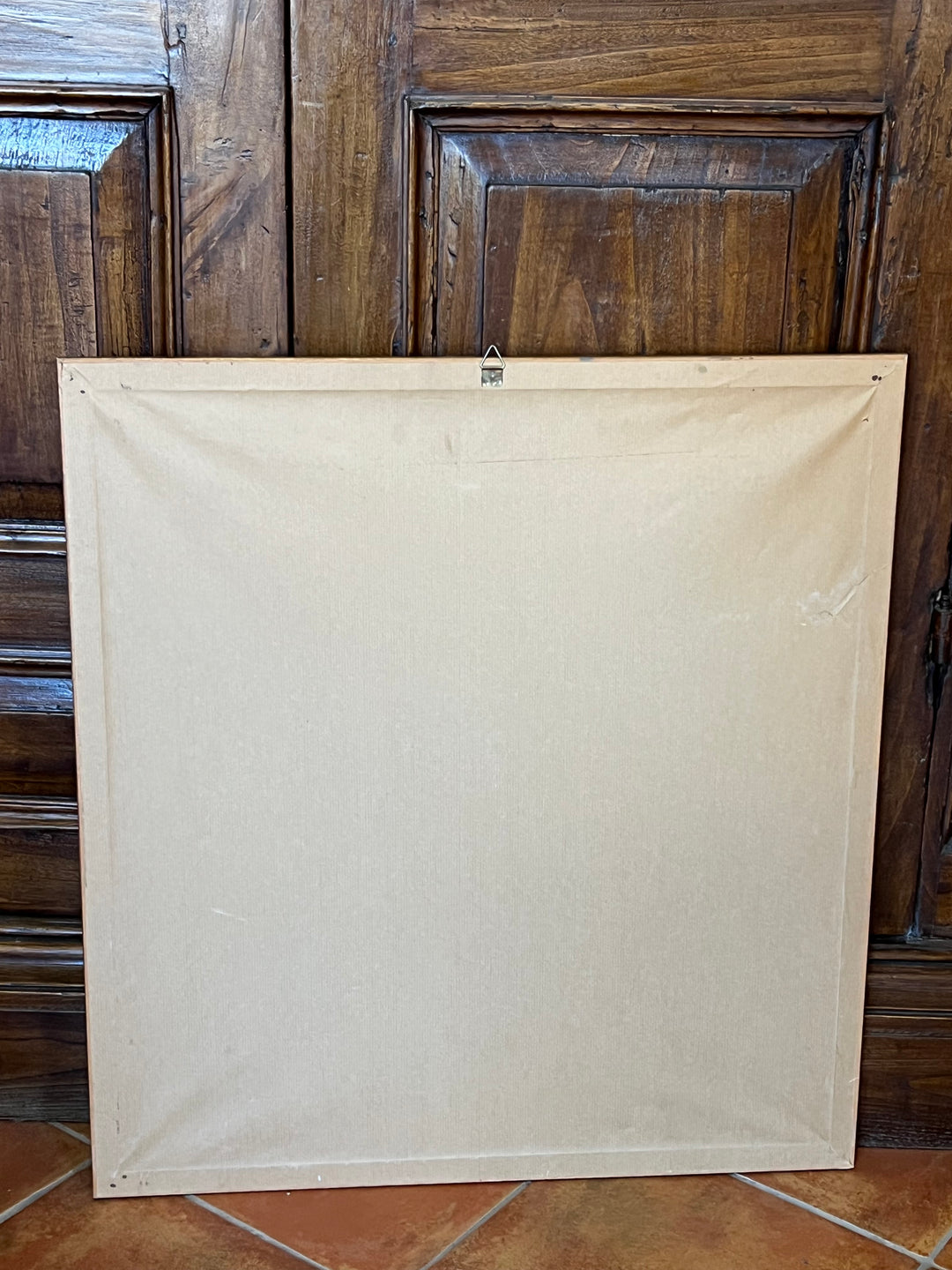 Arazzo decorativo incorniciato con lira e ghirlanda floreale stile classico