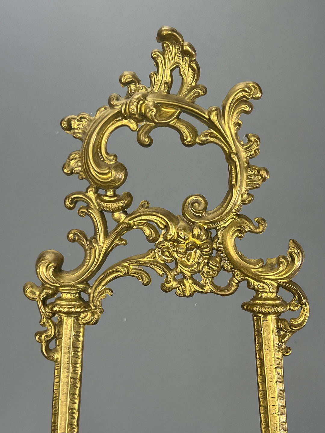 Cavalletto da tavolo ottone stile rococò vintage