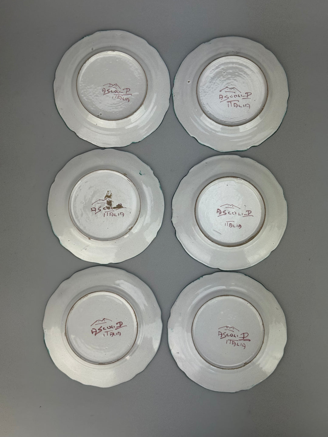 Set 12 piattini da pane in ceramica dipinta a mano Ascoli Piceno decoro floreale