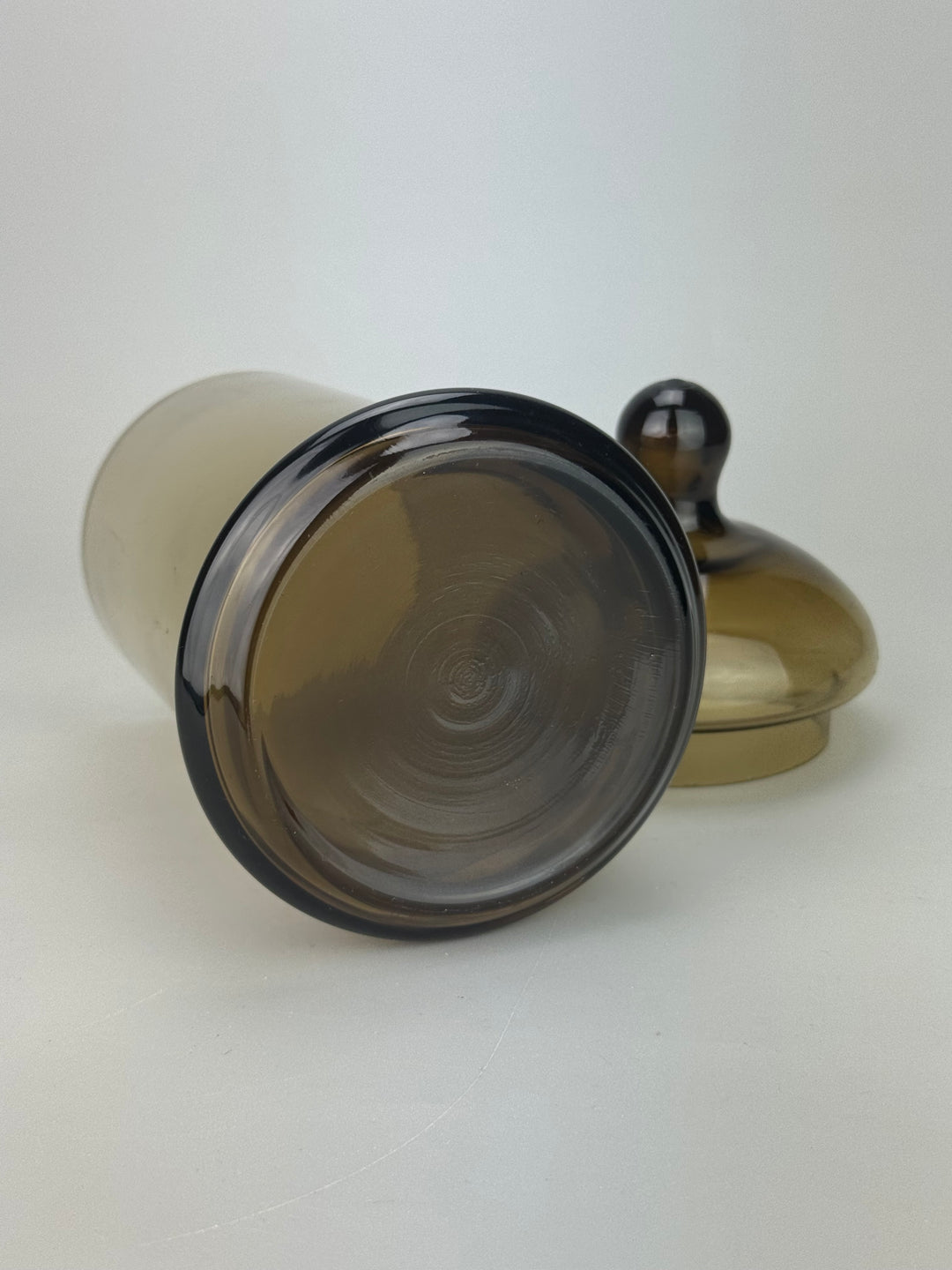 Barattolo vintage in vetro fumé marrone con coperchio