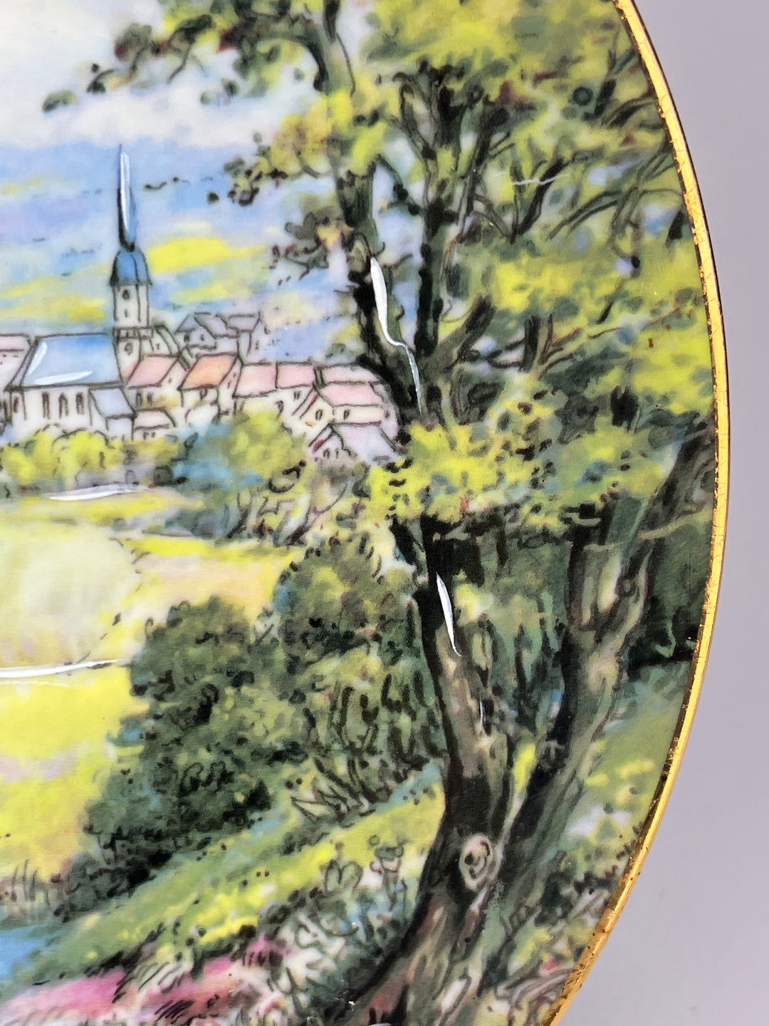Piatto decorativo in porcellana di Limoges con scena di campagna