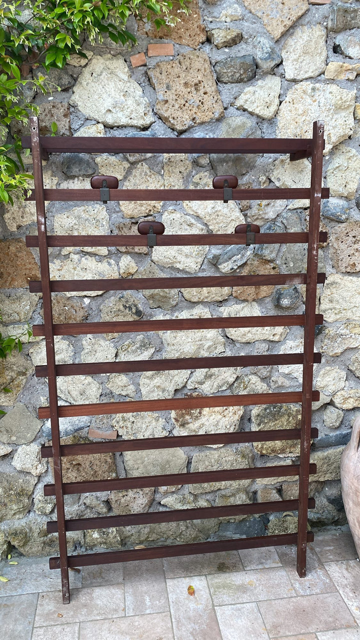 Appendiabiti Longhi per Elam – Design Italiano Modernista
