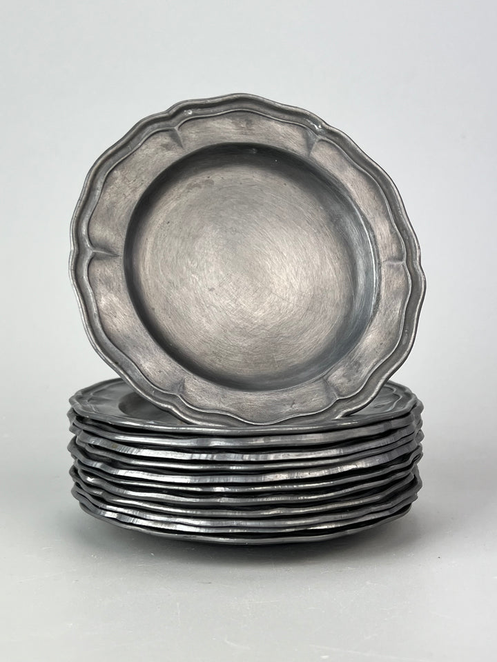 Set di 12 sottobicchieri in peltro e bordo sagomato