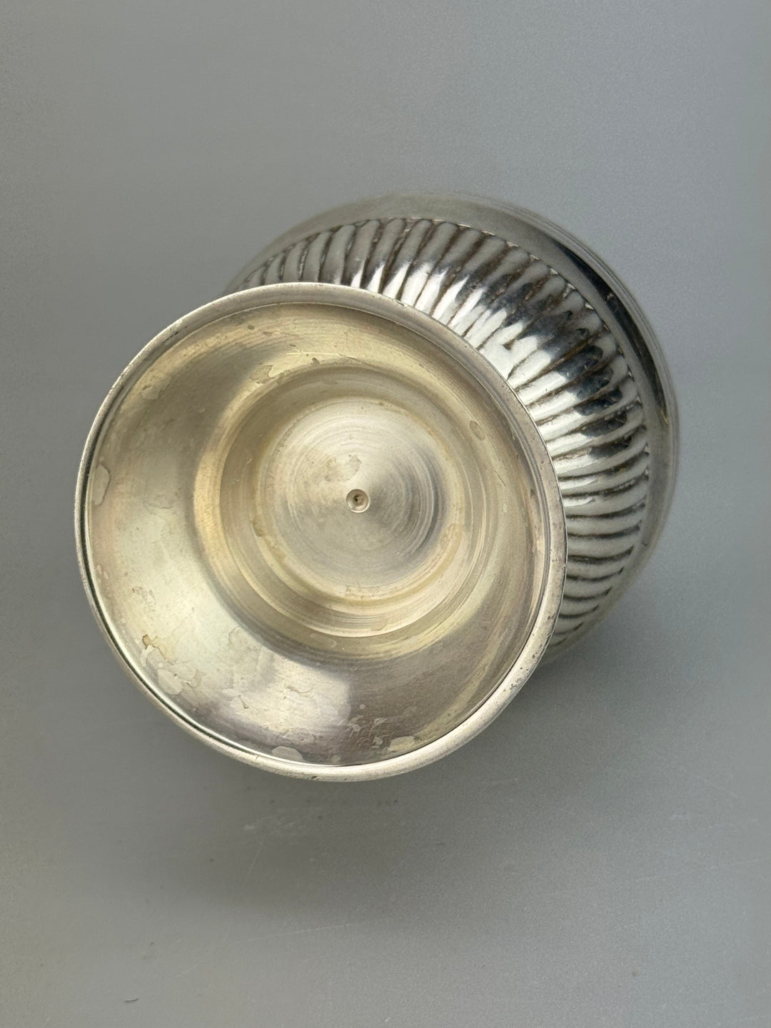 Spargizucchero inglese vintage in silverplate
